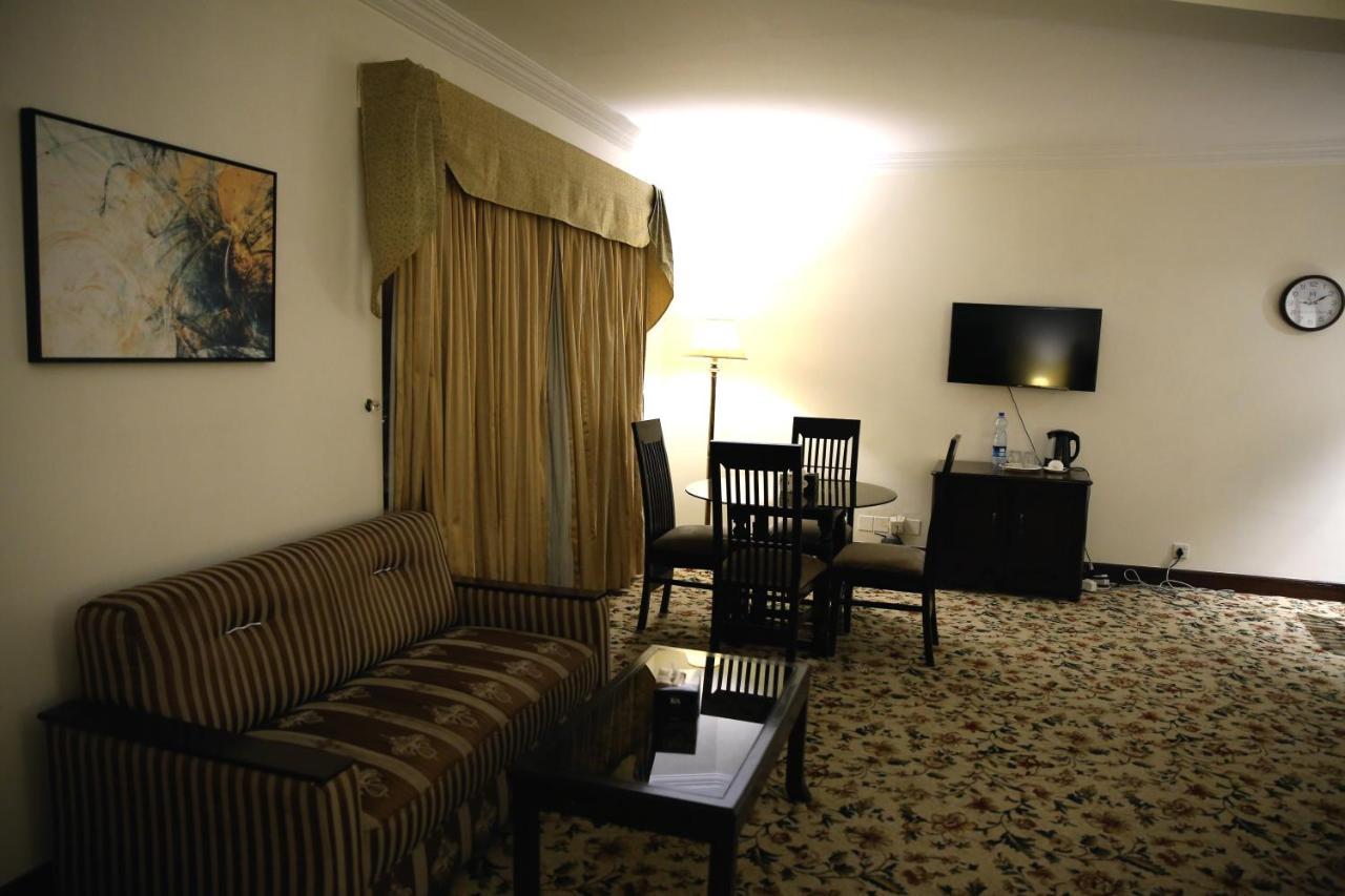 Hotel Hillview איסלמאבד מראה חיצוני תמונה
